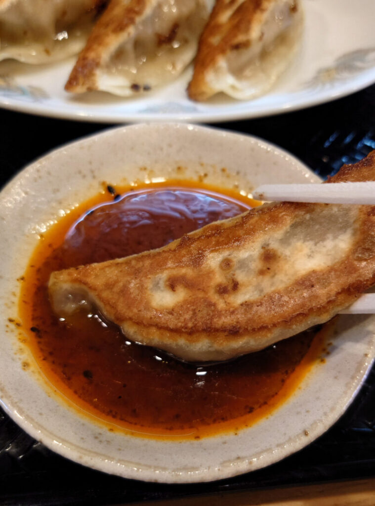 餃子は一龍 町屋1丁目店