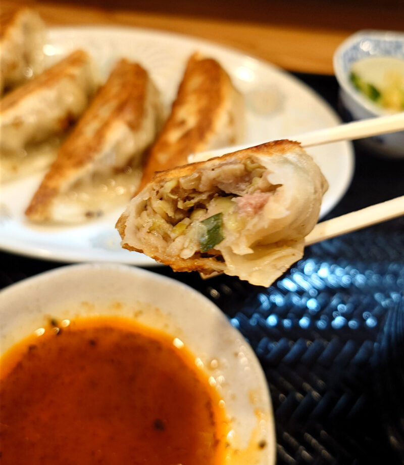餃子は一龍 町屋1丁目店