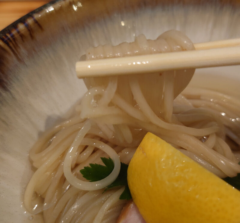 日暮里 JAPANESE光ラーメン 昆布水つけ麺