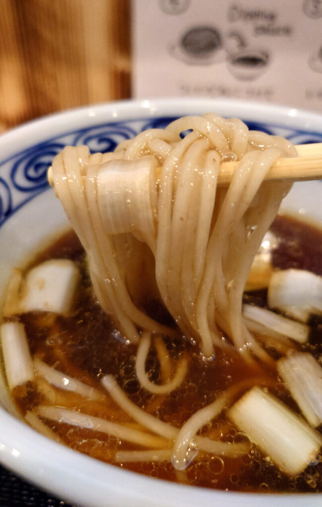 日暮里 JAPANESE光ラーメン 昆布水つけ麺