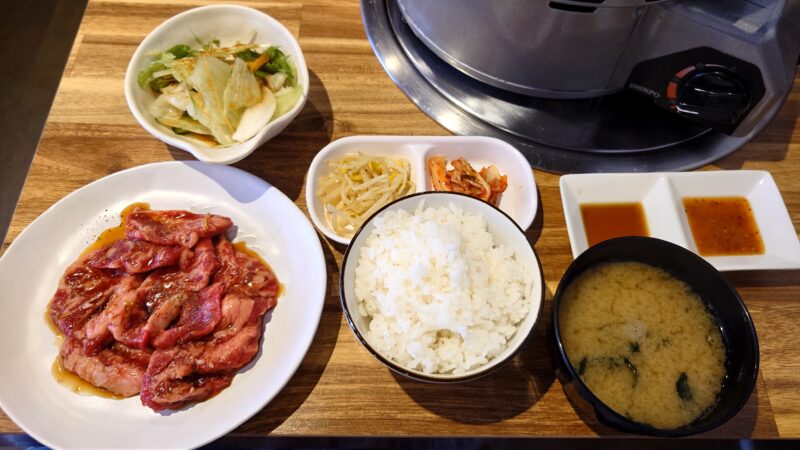 西日暮里 黒毛和牛焼肉 然