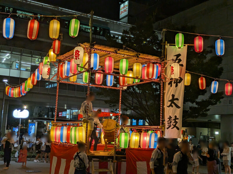 日暮里駅前 諏方神社納涼踊り